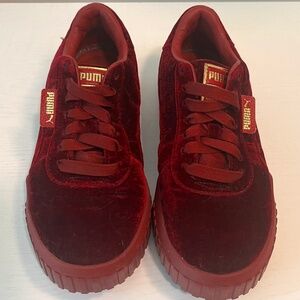 Puma Burgundy Velvet Crush Chunky Sneaker (7.5)